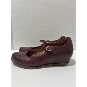 Dansko Loralie Burnished Red Wine Wedge Heel Mary Jane Shoes 6900221200 Sz 39